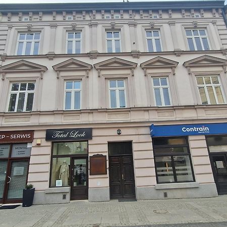 Apartament Azyl Apartman Przemyśl Kültér fotó